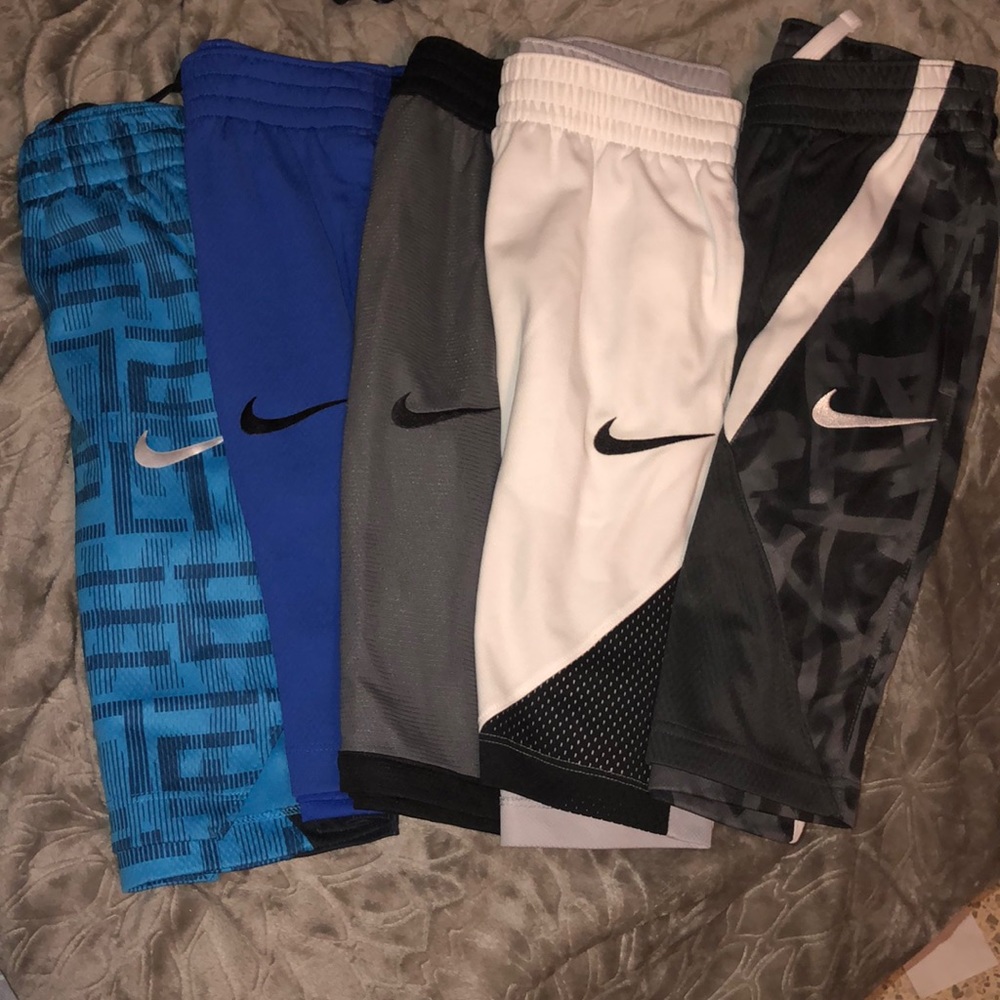 Nike size 8 boys free gift